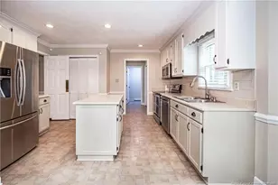 6101 Hollyrood Ct, Fayetteville, NC 28311 - Photo 14