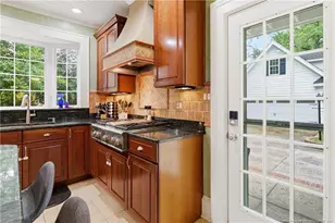 1209 Hilltop Ave, Fayetteville, NC 28305 - Photo 14