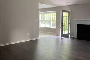 735 Fairfield Cir, Raeford, NC 28376 - Photo 4