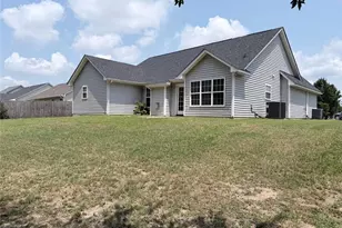 735 Fairfield Cir, Raeford, NC 28376 - Photo 30