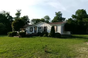 17520 Gulfport Rd, Laurinburg, NC 28352 - Photo 2