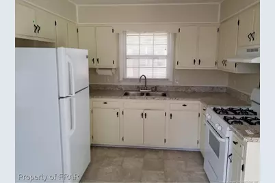443 Shoreline Drive, Fayetteville, NC 28311 - Photo 2