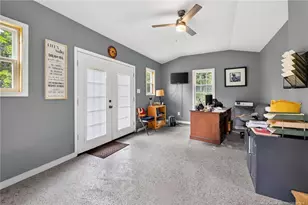 423 E Edinborough Ave, Raeford, NC 28376 - Photo 32