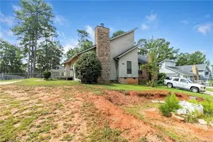 6477 Pittsfield Dr, Fayetteville, NC 28303 - Photo 42