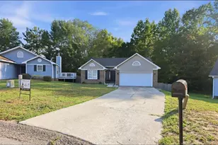 5923 Lively Ct, Fayetteville, NC 28306 - Photo 4