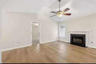 5923 Lively Ct, Fayetteville, NC 28306 - Photo 16