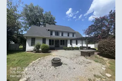 326 Stone Cross Drive, Spring Lake, NC 28390 - Photo 2