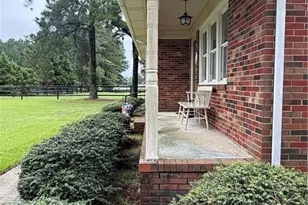 672 E Palmer Rd, Raeford, NC 28376 - Photo 8
