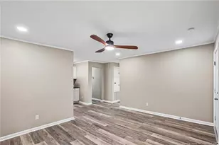 506 Eaton St, Fayetteville, NC 28301 - Photo 8