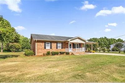 221 Old Baker Road, Maxton, NC 28364 - Photo 2