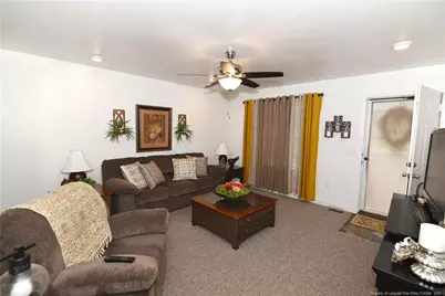 386 Oakwood Heights Drive, Lumberton, NC 28358 - Photo 4