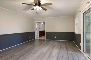 405 Lancaster Rd, Fayetteville, NC 28303 - Photo 8
