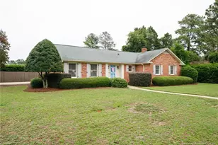 2630 Mirror Lake Dr, Fayetteville, NC 28303 - Photo 2