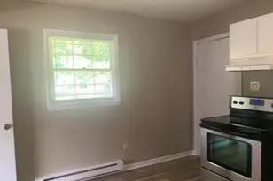 814 Varsity Dr, Fayetteville, NC 28304 - Photo 6
