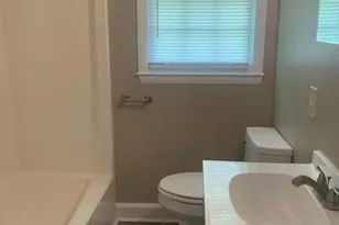 814 Varsity Dr, Fayetteville, NC 28304 - Photo 10