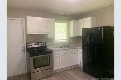 814 Varsity Drive #A-B, Fayetteville, NC 28304 - Photo 4