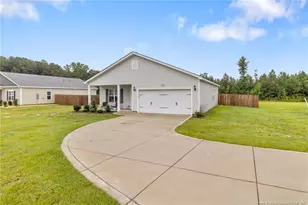 643 Barlow Rd, Parkton, NC 28371 - Photo 2