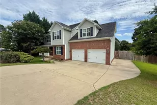 82 Sonora Dr, Lillington, NC 27546 - Photo 2
