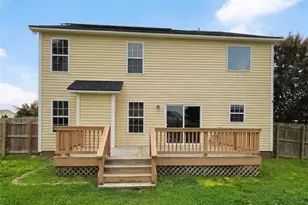 76 Haywood St, Spring Lake, NC 28390 - Photo 2