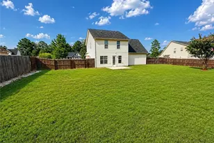 52 Holly Oak Cir, Bunnlevel, NC 28323 - Photo 2