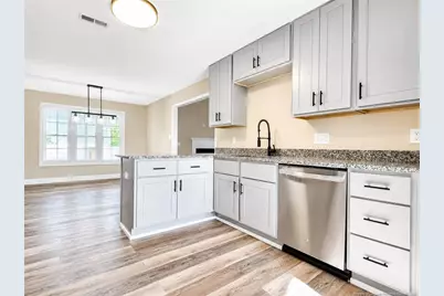 1853 Ellie Avenue, Fayetteville, NC 28314 - Photo 10