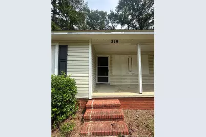 219 Colonial Drive, Fayetteville, NC 28301 - Photo 2