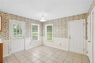 3238 Melba Dr, Fayetteville, NC 28301 - Photo 6