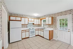 3238 Melba Dr, Fayetteville, NC 28301 - Photo 8