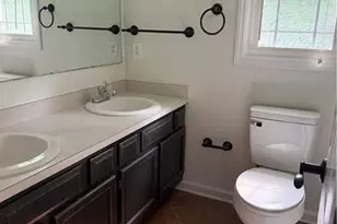 1315 Oak Knolls Dr, Fayetteville, NC 28314 - Photo 12