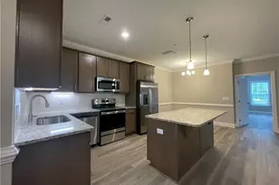 260 Gallery Dr, Spring Lake, NC 28390 - Photo 2