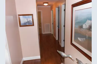 656 Amberdale Circle W, Lumberton, NC 28358 - Photo 22
