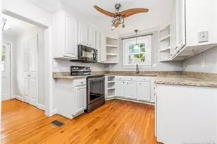 112 Ellington St, Fayetteville, NC 28305 - Photo 8