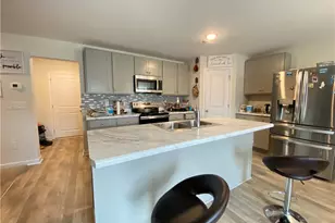 808 Old Angus Ln, Spring Lake, NC 28390 - Photo 10
