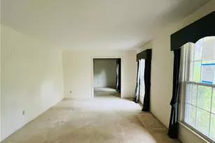 2454 Vandemere Ave, Fayetteville, NC 28304 - Photo 2