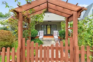 323 N Steele St, Sanford, NC 27330 - Photo 6