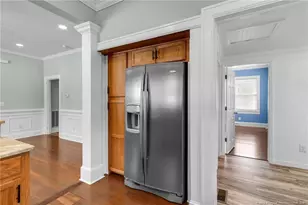 323 N Steele St, Sanford, NC 27330 - Photo 16