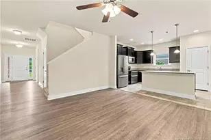 305 Planters Ln, Coats, NC 27521 - Photo 6