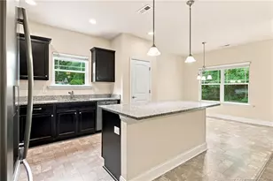 305 Planters Ln, Coats, NC 27521 - Photo 14