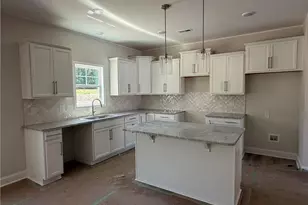 347 Thorntons Creek Dr, Erwin, NC 28339 - Photo 6