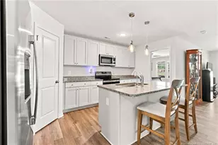 5828 Panther Dr, Hope Mills, NC 28348 - Photo 8