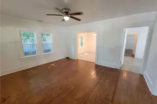 519 Edwards St, Fayetteville, NC 28301 - Photo 16