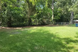 519 Edwards St, Fayetteville, NC 28301 - Photo 18