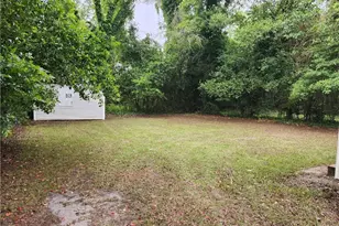 507 Edward St, Fayetteville, NC 28301 - Photo 10
