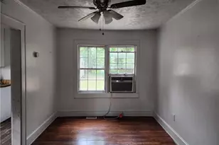 507 Edward St, Fayetteville, NC 28301 - Photo 8