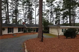 9 Dixie Dr, Whispering Pines, NC 28327 - Photo 6