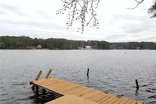 9 Dixie Dr, Whispering Pines, NC 28327 - Photo 2