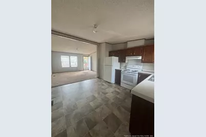 142 Oak Street, Fayetteville, NC 28306 - Photo 2