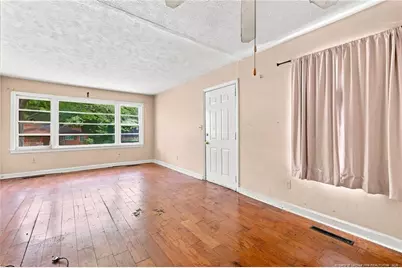 319 Stuart Avenue, Fayetteville, NC 28301 - Photo 8
