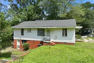 319 Stuart Ave, Fayetteville, NC 28301 - Photo 2