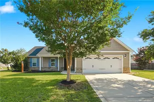 675 Hogart St, Raeford, NC 28376 - Photo 2